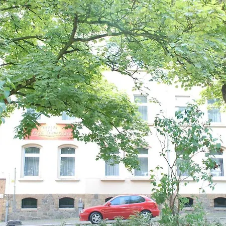 Hotel Georgplatz 3*